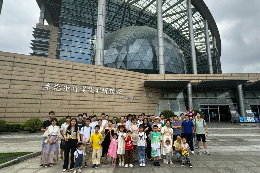 PTI二季度首场团建:市科技馆探索之旅(images 1)